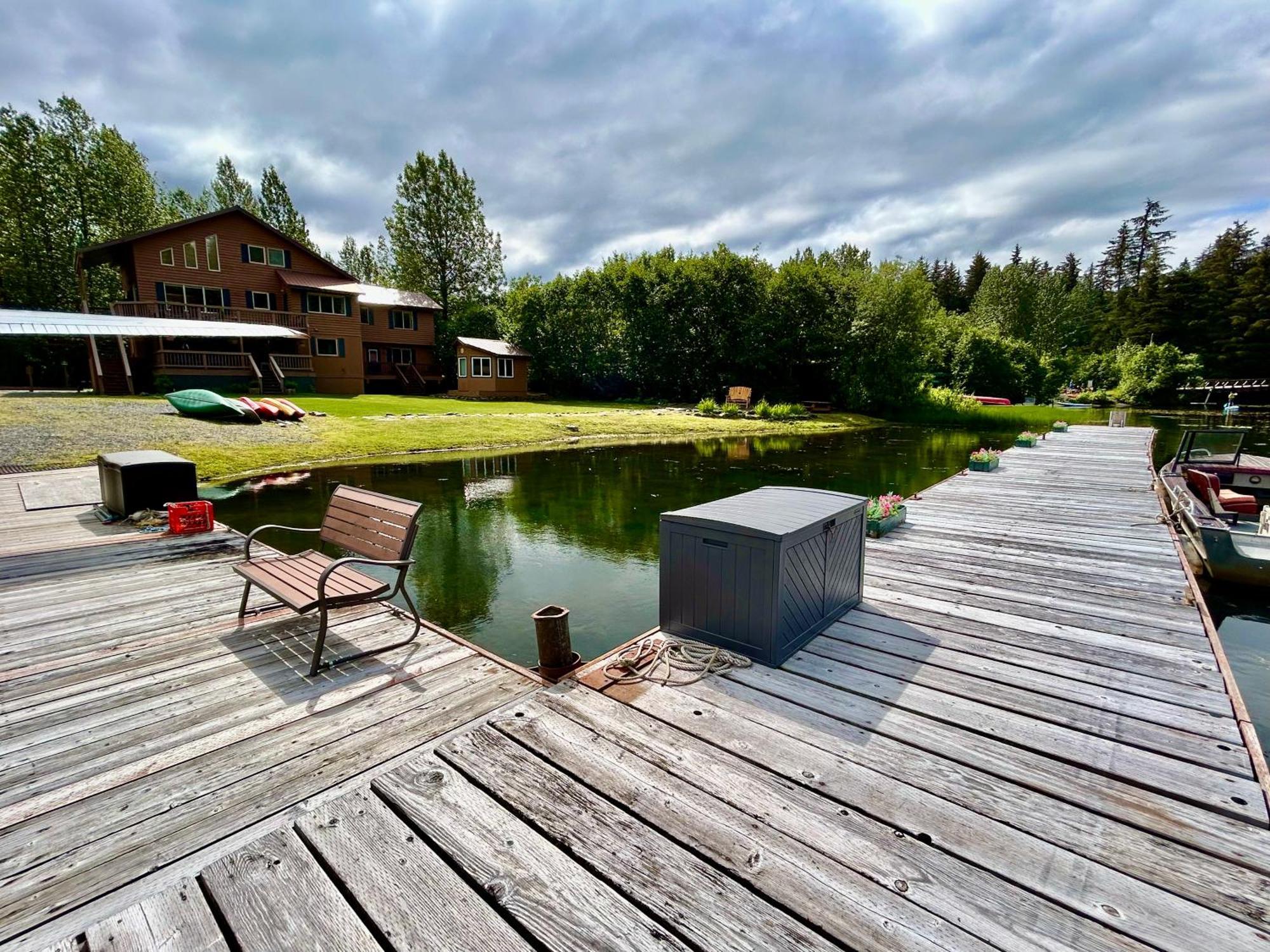 Bear Lake Lodgings B&B, Inc Seward Bagian luar foto