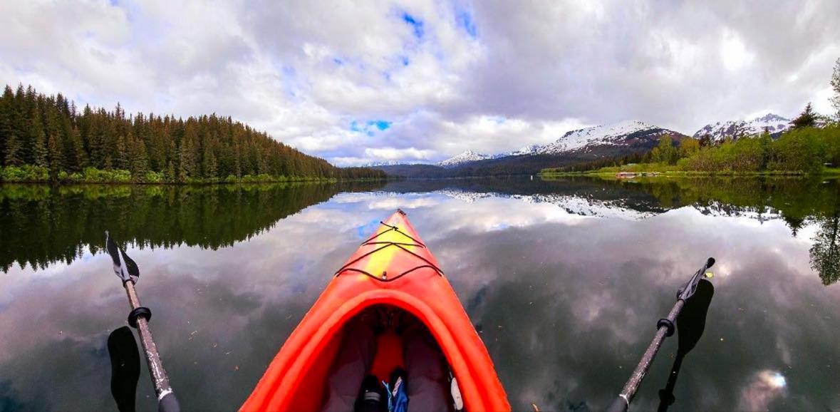 Bear Lake Lodgings B&B, Inc Seward Bagian luar foto