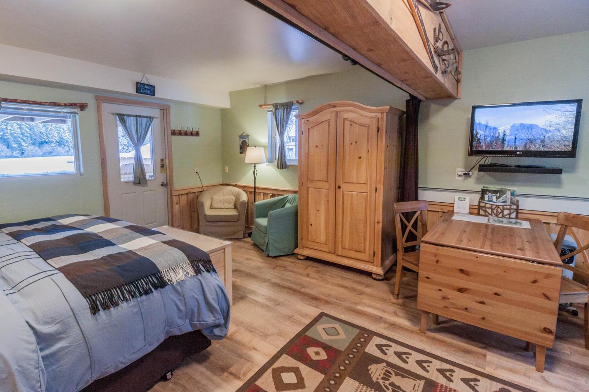 Bear Lake Lodgings B&B, Inc Seward Bagian luar foto