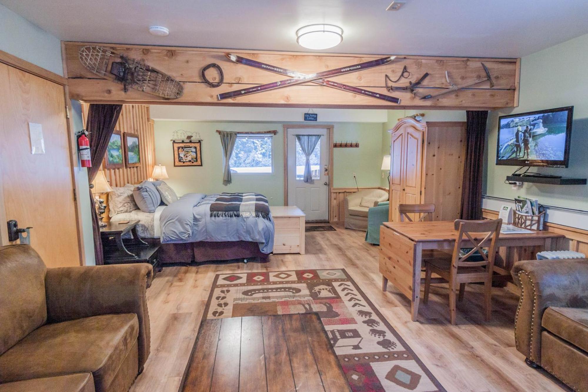 Bear Lake Lodgings B&B, Inc Seward Bagian luar foto
