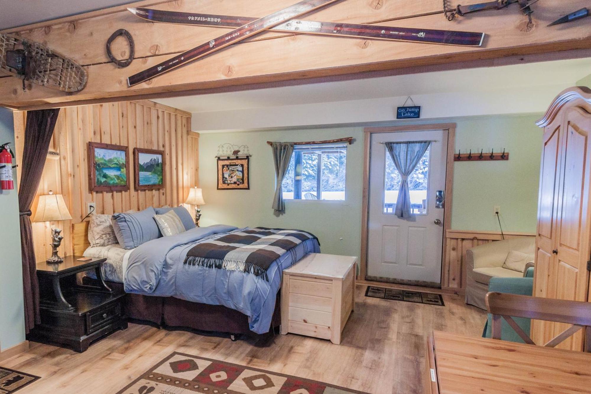 Bear Lake Lodgings B&B, Inc Seward Bagian luar foto