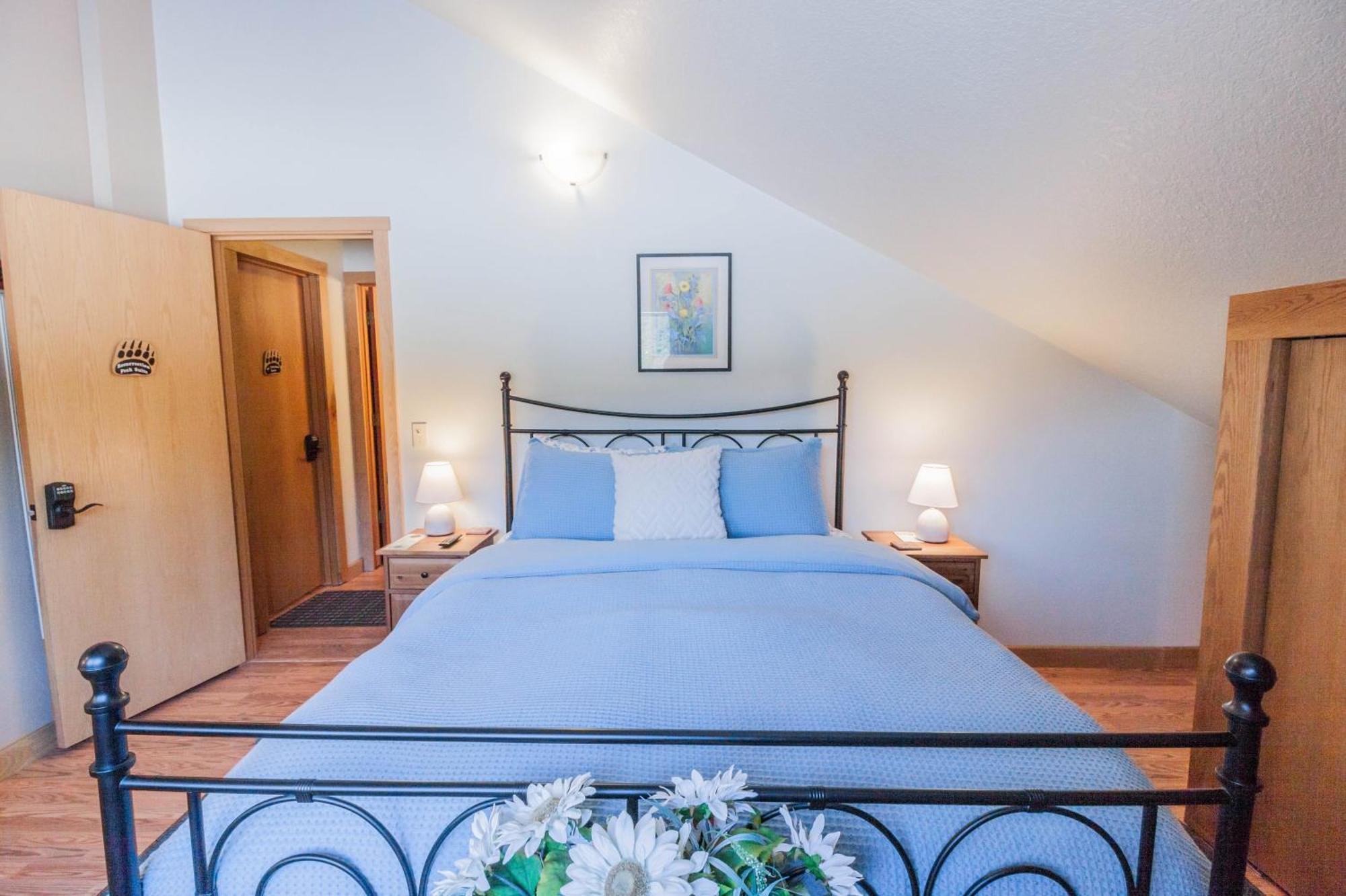 Bear Lake Lodgings B&B, Inc Seward Bagian luar foto